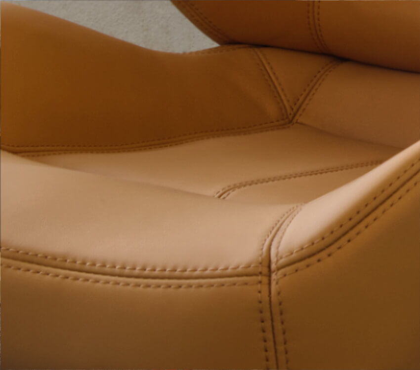 In der Autosattlerei Freier werden ausschließlich pflanzlich gegerbte Leder (Vegetabilgerbung) für den Bezug von Autositzen verwendet.