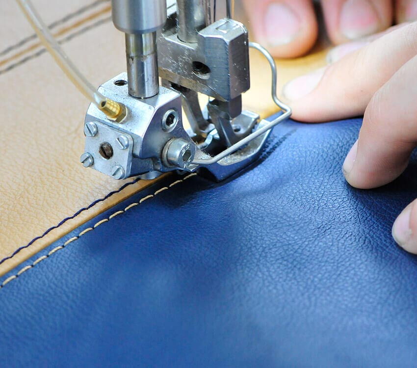 Autosattlerei Freier Flugzeuginnenausstattung Naeharbeit